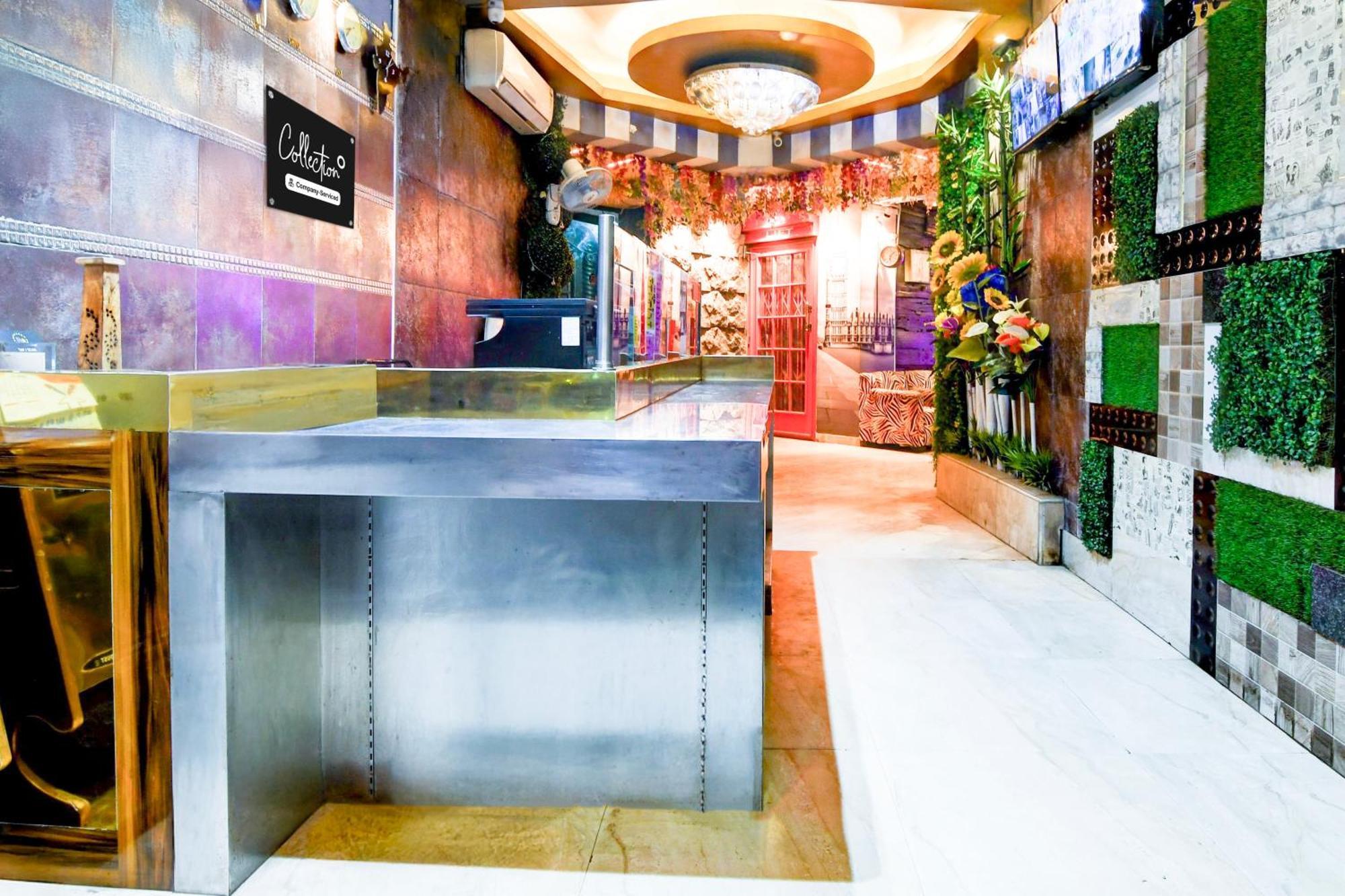 Hotel Super Collection O Circus Avenue Road Formerly Rockstar 3*
